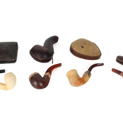 Sale Photo Thumbnail #390: Estate Smoking Pipe Collection