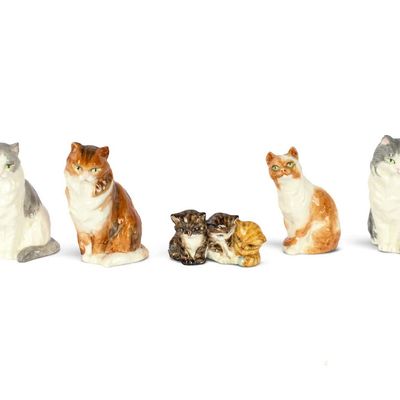 Sale Photo Thumbnail #222: Royal Worcester Porcelain Cat Figurines, Doris Lindner, Freda Doughty
