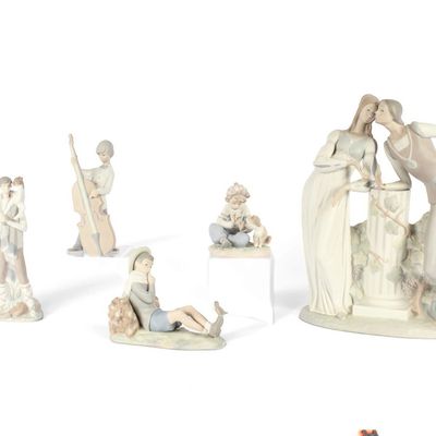 Sale Photo Thumbnail #82: Group of Lladro Matte Porcelain Figural Groupings