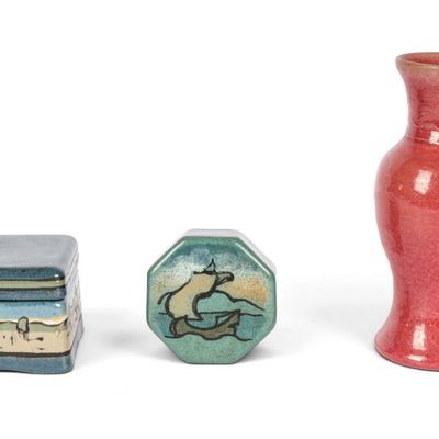 Sale Photo Thumbnail #311: Art Pottery Incl. Paul Revere, Saturday Evening Girls