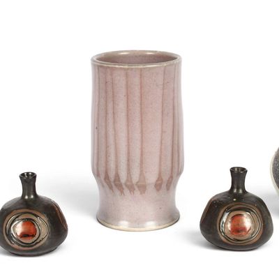 Sale Photo Thumbnail #478: Mid Century Studio Art Pottery Incl. Swedish, Japanese