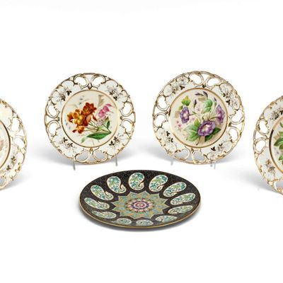 Sale Photo Thumbnail #69: Group of Hand Painted Porcelain Plates