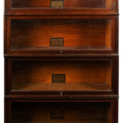 Sale Photo Thumbnail #324: Globe-Wernicke Oak Barrister Bookcase