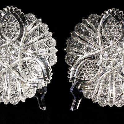 Sale Photo Thumbnail #141: Pair of Hawkes "Oriental" American Brilliant Period Cut Glass Plates