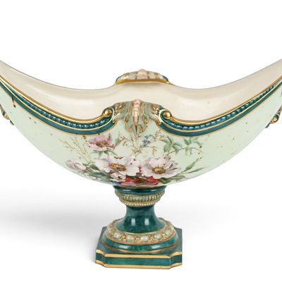 Sale Photo Thumbnail #160: Royal Worcester Porcelain Boat-Form Footed Centerpiece Bowl