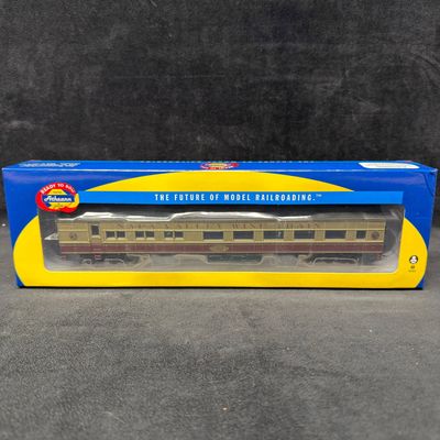 Sale Photo Thumbnail #366: Athearn Napa Valley Wine Train HO Scale Coach Car Silverado Trail