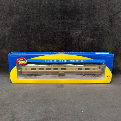 Sale Photo Thumbnail #362: Gourmet Express Athearn Napa Valley Wine Train HO Scale Coach Car