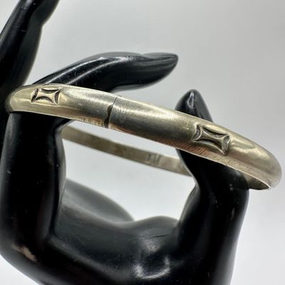 Sterling Taxco 925 Geometric Stamp Motif Silver Bangle Bracelet