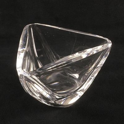 Sale Photo Thumbnail #395: Triangular Art Glass Dish