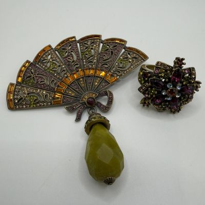 Sale Photo Thumbnail #157: Heidi Daus Signed Crystal Fan Brooch and Floral Ring Jewelry Set