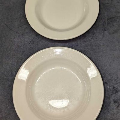 Sale Photo Thumbnail #332: 2 Vintage Fine China Homer Laughlin Large Bowls B