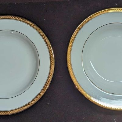 Sale Photo Thumbnail #120: 2 Retired Gorham Ridgewood Gold Large Rim Soup Bowl B