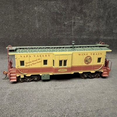Sale Photo Thumbnail #369: Napa Valley Wine Train Petit Verdot No. 2233 Model Caboose