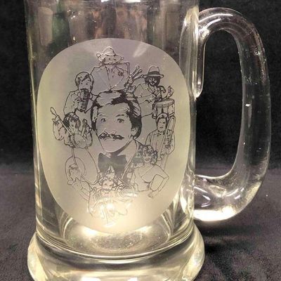 Sale Photo Thumbnail #407: Large Glass Etched Mug With Mickey Finn Show & Cast