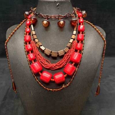 Sale Photo Thumbnail #115: 5pc Brown and Red Cinnamon Spiced Necklace Lot