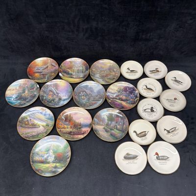 21 Small Collector Plates Thomas Kinkade and American Bird Decoys