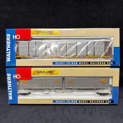 Sale Photo Thumbnail #363: Pair of Walthers Gold Line HO Scale Railroad Cars