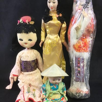 Sale Photo Thumbnail #431: Set of 4 Asian Dolls
