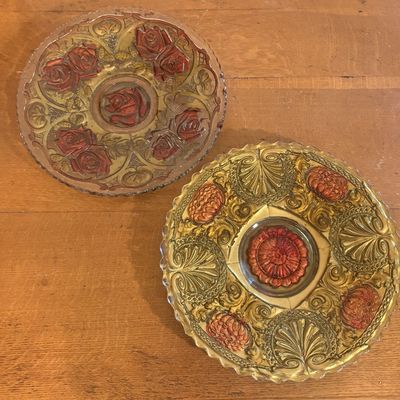 Sale Photo Thumbnail #282: Two American Goofus Glass Plates in Rose and Dahlia Patterns