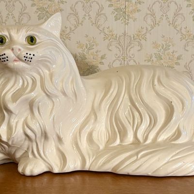 Large Mid Century Glazed Ceramic Long Haired Persian Cat Figurine Dated 1975