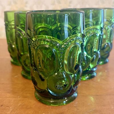 Sale Photo Thumbnail #275: A Set of Six Emerald Green Moon and Star Pattern Pressed Glass Tumblers