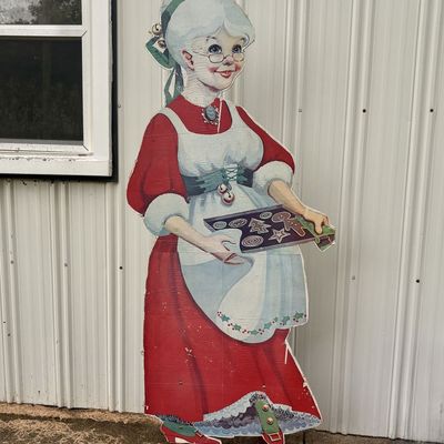 Sale Photo Thumbnail #746: Vintage Painted Plywood Mrs. Claus Holiday Yard Cutout