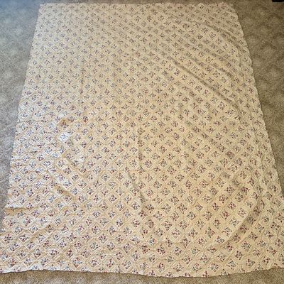 Sale Photo Thumbnail #420: Large Hand Stitched Cathedral Window Quilt with Floral Calico Inserts