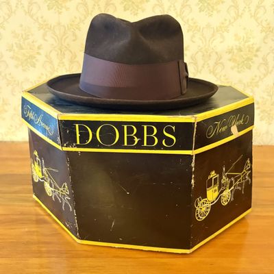 Sale Photo Thumbnail #569: Vintage Dobbs Twenty-Five Dark Brown Felt Fedora with Original Box