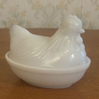 Sale Photo Thumbnail #113: Small White Milk Glass Hen on Nest Covered Dish with Luster Finish