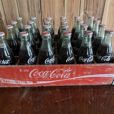 Sale Photo Thumbnail #214: Vintage Wooden Coca-Cola Crate with 24 Unopened Glass Bottles