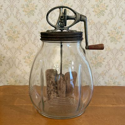 Large Dazey Churn No 8 Glass Butter Churn