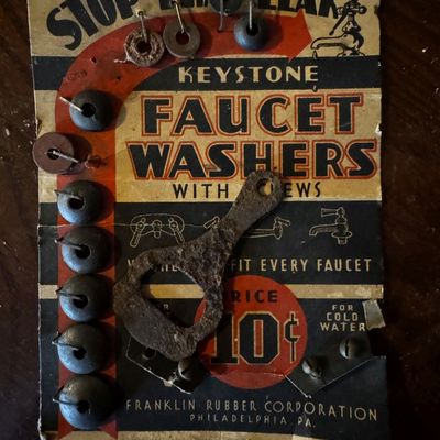 Sale Photo Thumbnail #224: Vintage Keystone Faucet Washers Advertising Display Card by Franklin Rubber Corporation