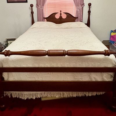 Sale Photo Thumbnail #495: McMahan Furniture Company Cherry Four Poster Full Size Bed