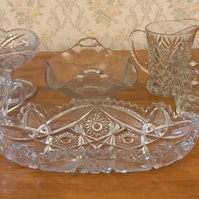 Sale Photo Thumbnail #583: A Collection of American Brilliant Period Style Cut and Pressed Colorless Glass Tableware