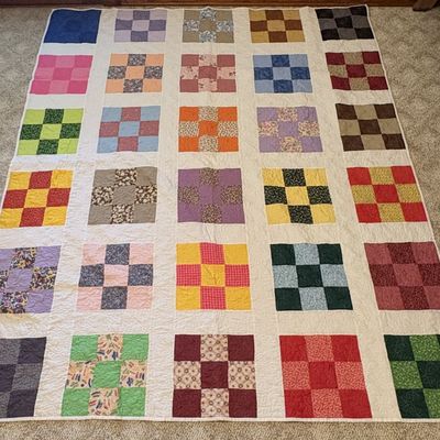 Sale Photo Thumbnail #508: Large Multi-Color Cotton Nine-Patch Machine Quilted Bedspread