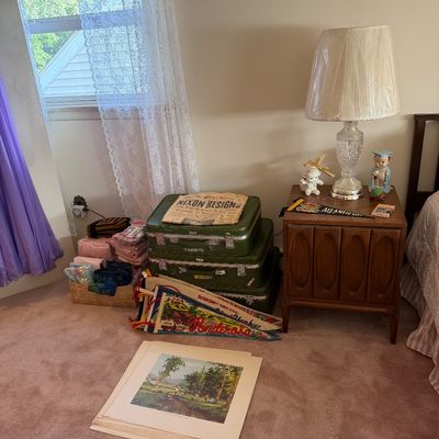 Sale Photo Thumbnail #184