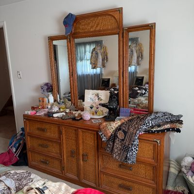 Sale Photo Thumbnail #160