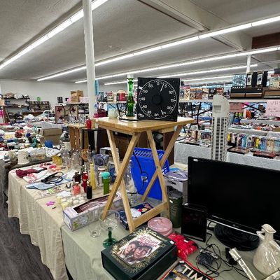 Sale Photo Thumbnail #186