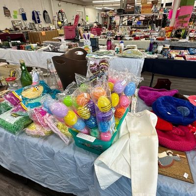 Sale Photo Thumbnail #92