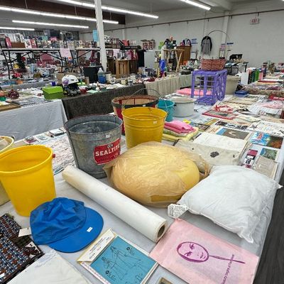 Sale Photo Thumbnail #194
