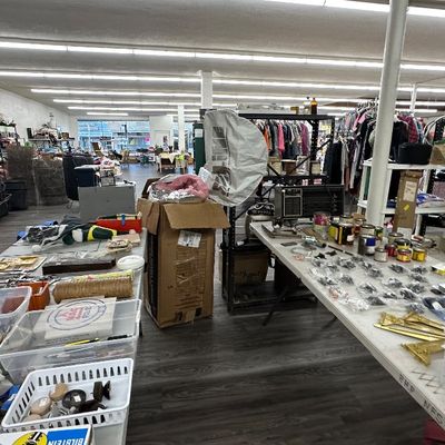 Sale Photo Thumbnail #205