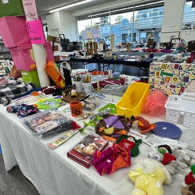 Sale Photo Thumbnail #129