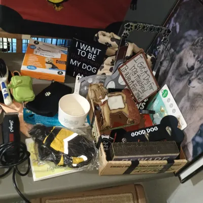 Estate sale photo