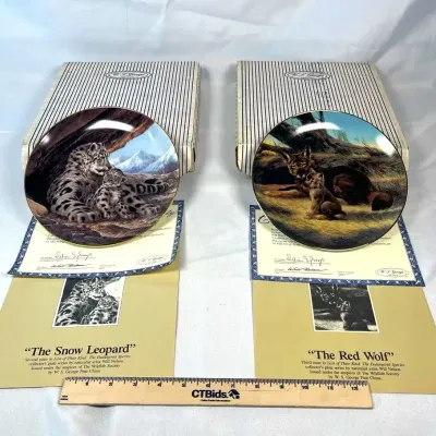 1989 WS George Fine China Snow Leopard And Red Fox Set
