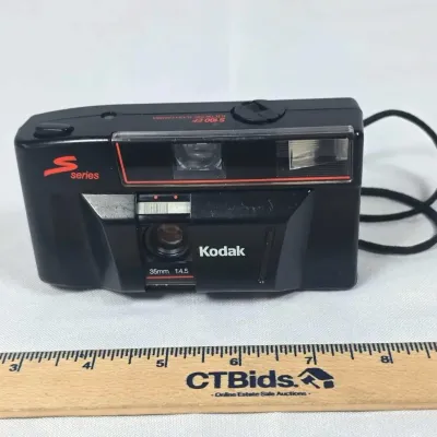 Kodak S100 EF S Series 35MM Point & Shoot Film Camera 