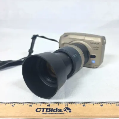 Minolta Vectis S-100 IX-DATE APS Film SLR Camera & 56-170mm F4.5-5.6 Lens