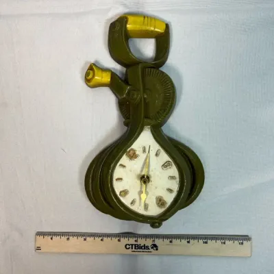 Vtg 1969 Sexton Egg Beater Wall Clock