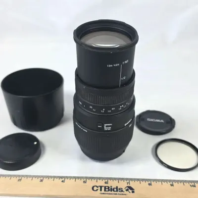 Sigma 70–300mm f/4–5.6 APO Macro for Canon with Filter and Glare Guard 