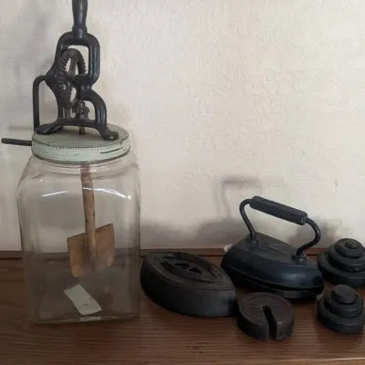 Collection of Antique Americana Kitchen Primitives & Cast Iron Items