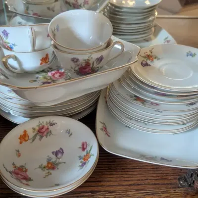Dresdenia Japan Fine China Partial Dinnerware Set  Floral Motif with Gold Trim, Vintage